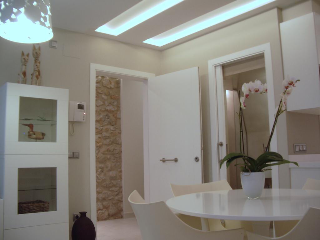 L' Escala Apartamentos Can Quim מראה חיצוני תמונה