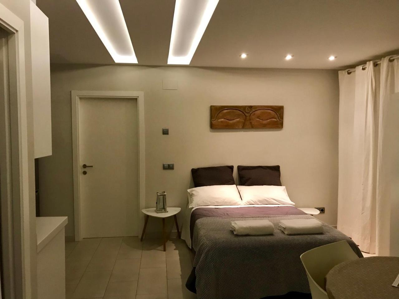 L' Escala Apartamentos Can Quim מראה חיצוני תמונה